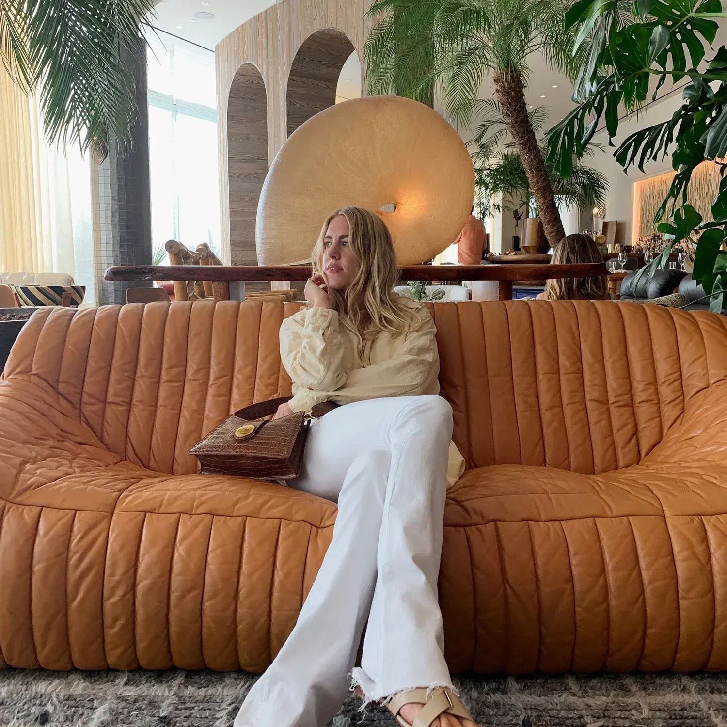 Sandra 3-Seater Sofa Replica - View 2