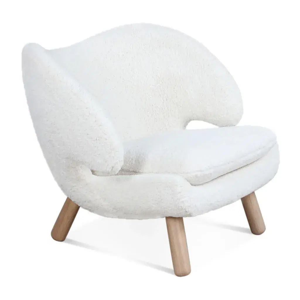 Pelican Chair Replica - View 4
